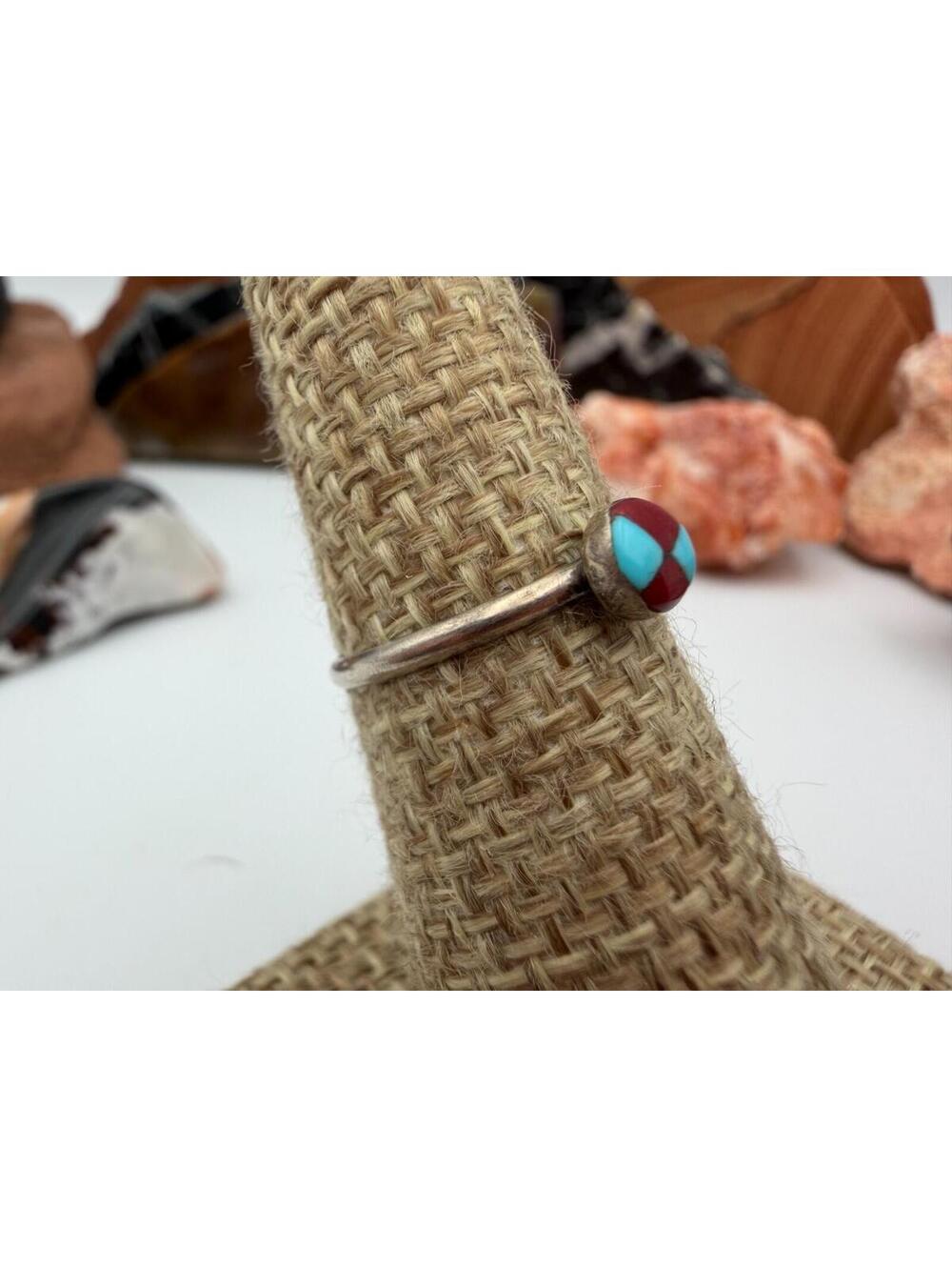 Zuni Sterling Silver Turquoise Red Coral inlay Ring Size 5 - Picture 5 of 6